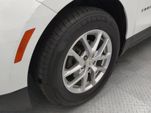 Used 2022 Chevrolet Equinox LS image 31