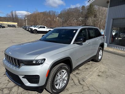 New 2025 Jeep Grand Cherokee Laredo X w/ Luxury Tech Group I
