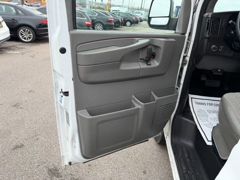 Used 2013 Chevrolet Express 3500 LT w/ LT Preferred Equipment Group image 13