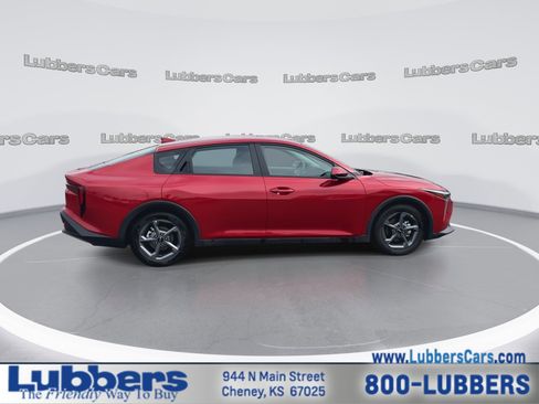 Used 2025 Kia K4 LXS image 9