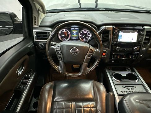 Used 2017 Nissan Titan Platinum Reserve image 24