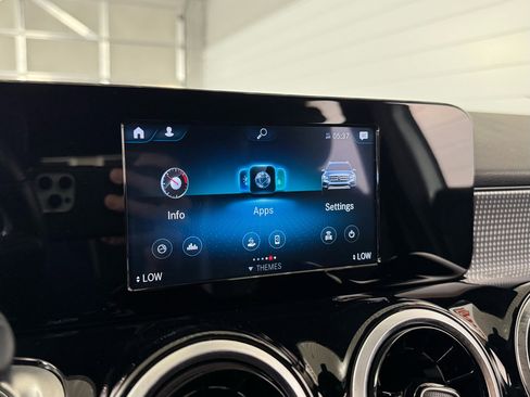 Used 2022 Mercedes-Benz GLB 250 GLB 250 4MATIC image 21