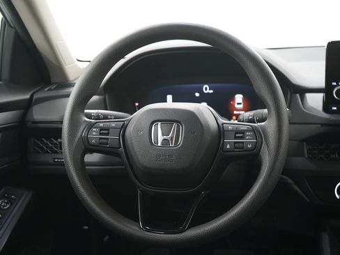 Used 2023 Honda Accord LX image 14
