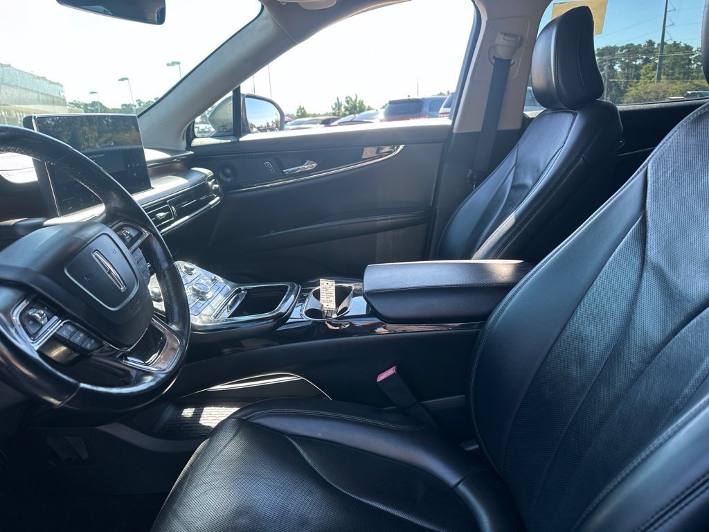 Used 2021 Lincoln Nautilus Reserve FWD image 12