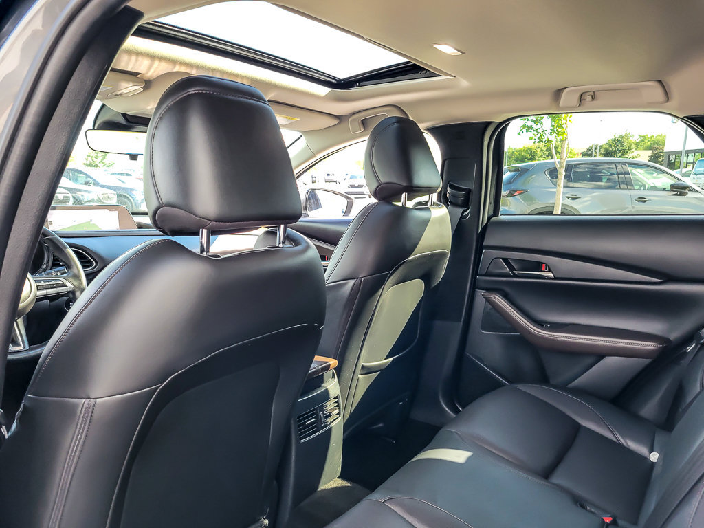Used 2023 MAZDA CX-30 AWD 2.5 S w/ Premium Package image 12