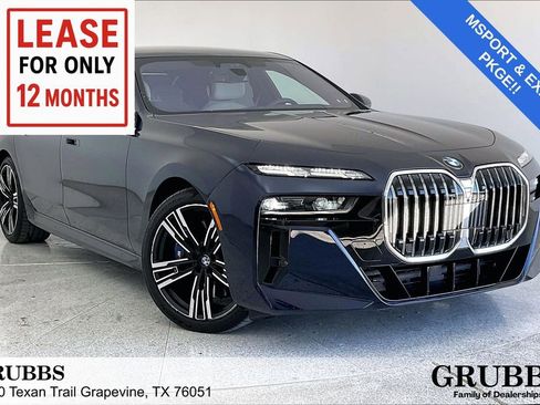 Used 2023 BMW 760i xDrive w/ Executive Package image 1