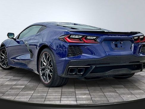 Used 2025 Chevrolet Corvette Stingray Preferred Cpe w/ Battery Protection Package RWD image 4