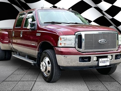 Used 2005 Ford F350 Lariat AWD/4WD image 8