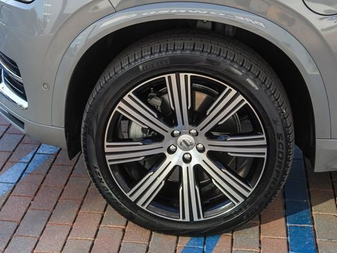 Used 2024 Volvo XC90 T8 Plus w/ Protection Package Premier image 7