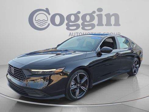 Certified 2023 Honda Accord Sport image 1