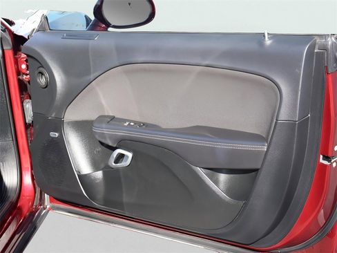 Used 2023 Dodge Challenger R/T w/ Blacktop Package image 15