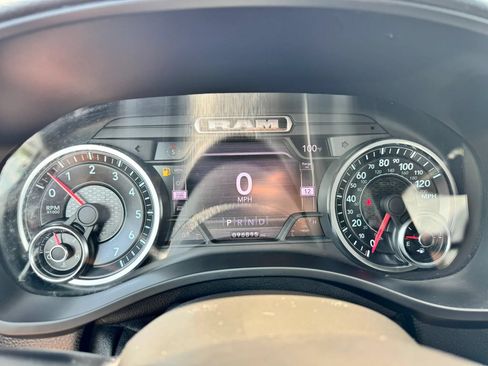 Used 2021 RAM 1500 Big Horn AWD/4WD image 10