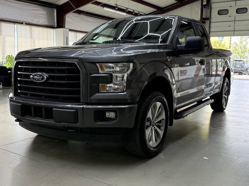 Used 2017 Ford F150 XL w/ Equipment Group 101A Mid AWD/4WD image 5