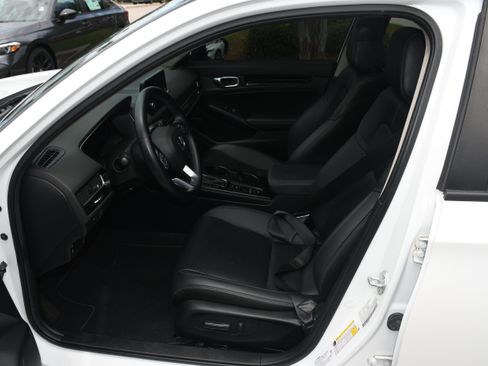 Used 2023 Honda Civic EX-L image 8