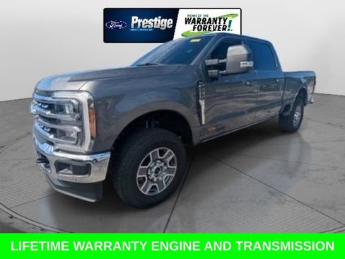 Used 2023 Ford F250 Lariat w/ Lariat Ultimate Package AWD/4WD image 9