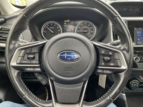 Used 2020 Subaru Forester Premium AWD/4WD image 17
