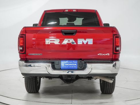 Used 2026 RAM 2500 Big Horn AWD/4WD image 8