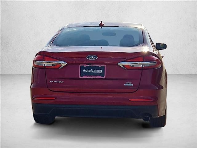 Used 2020 Ford Fusion SE FWD image 7