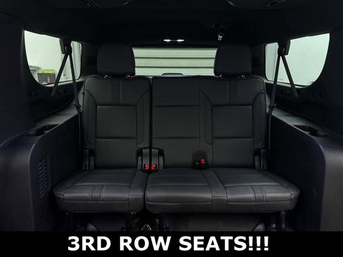 Used 2021 Chevrolet Suburban RST w/ Rear Media and Nav Package image 11