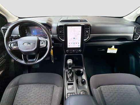 Used 2024 Ford Ranger XLT w/ Trailer Tow Package image 17