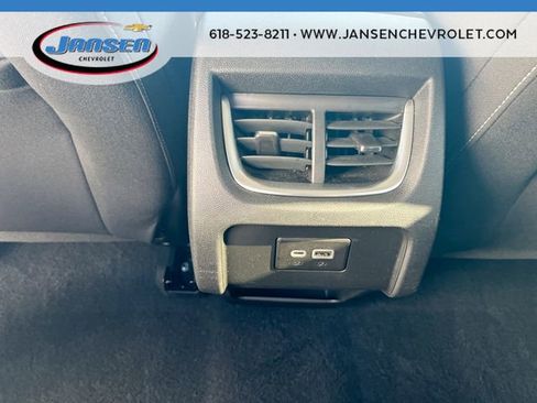 Used 2025 Chevrolet Blazer LT FWD image 20