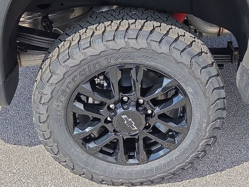 New 2026 Chevrolet Silverado 2500 LTZ w/ Trail Boss Package image 7