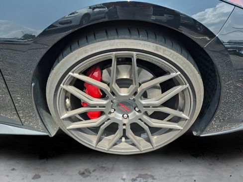 Used 2021 Chevrolet Corvette Stingray Preferred Cpe w/ Z51 Performance Package RWD image 4
