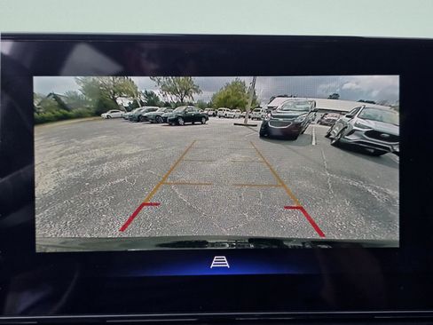 New 2026 Chevrolet Trax RS w/ Sunroof Package image 27