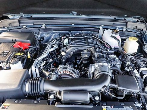 New 2026 Jeep Gladiator Sport AWD/4WD image 28