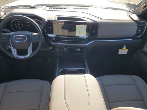 New 2026 GMC Sierra 3500 SLT w/ SLT Premium Package image 25