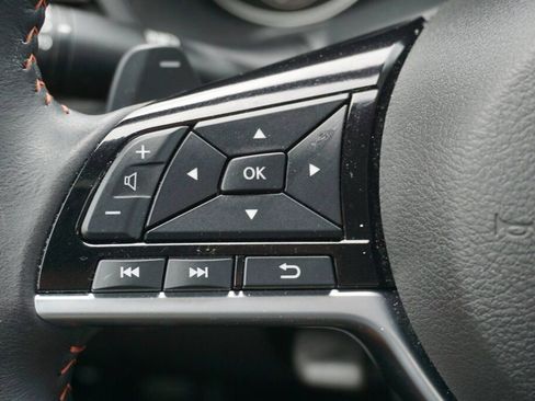 Certified 2025 Nissan Altima 2.5 SR image 23