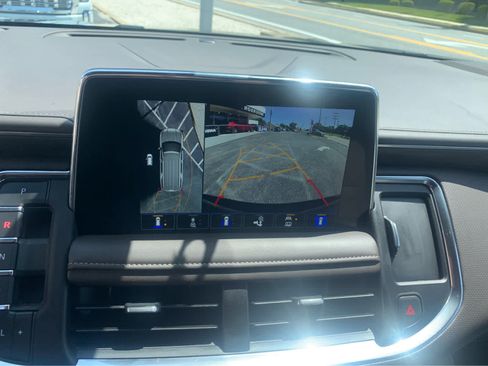 Used 2022 GMC Yukon SLT w/ SLT Premium Package AWD/4WD image 18