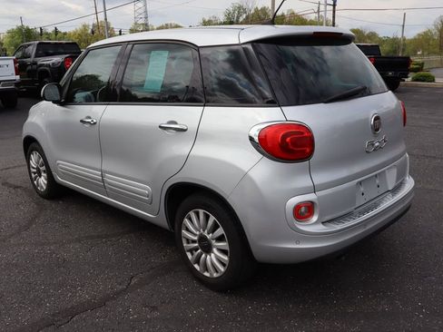Used 2014 FIAT 500L Easy w/ Popular Equipment Group FWD image 3
