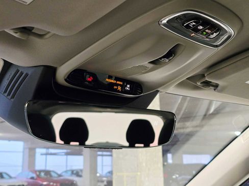 Used 2017 Volvo XC90 T6 Inscription w/ Vision Package image 17