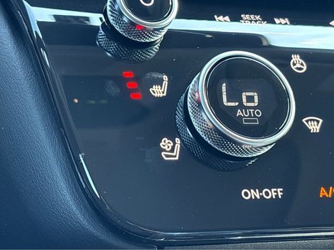 New 2026 INFINITI QX60 Luxe w/ Cargo Package FWD image 9
