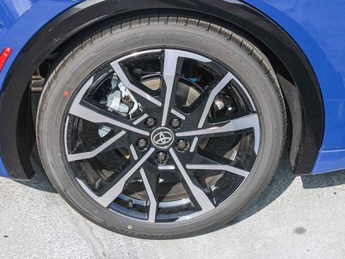 New 2026 Toyota Prius Plug-In Hybrid image 12