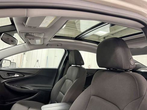 Used 2024 Chevrolet Malibu LT FWD image 19
