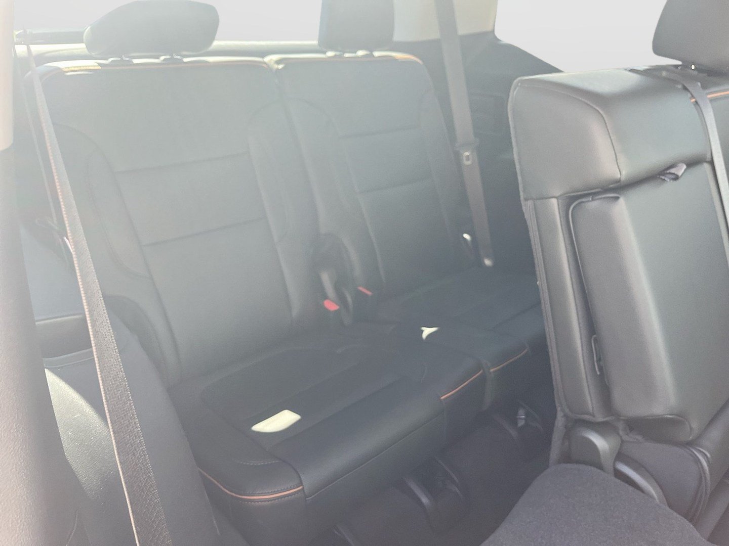 Used 2023 GMC Acadia AT4 w/ Technology Package AWD/4WD image 28