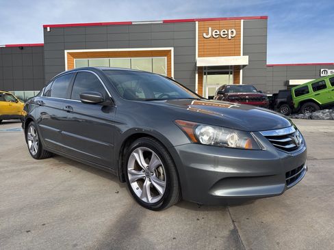 Used 2012 Honda Accord LX image 1
