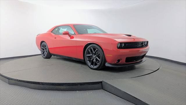 Used 2019 Dodge Challenger R/T w/ Blacktop Package RWD image 11