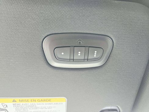 Used 2023 RAM 1500 Laramie AWD/4WD image 36