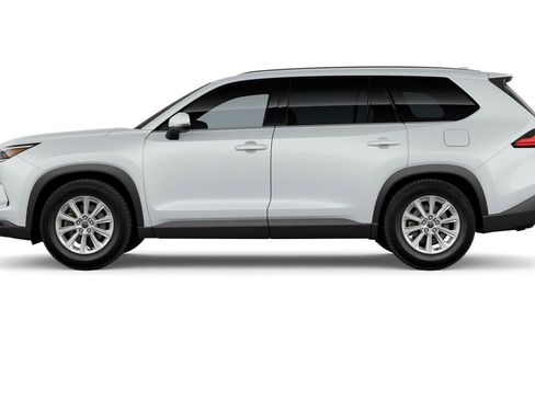 New 2026 Toyota Grand Highlander XLE FWD image 4