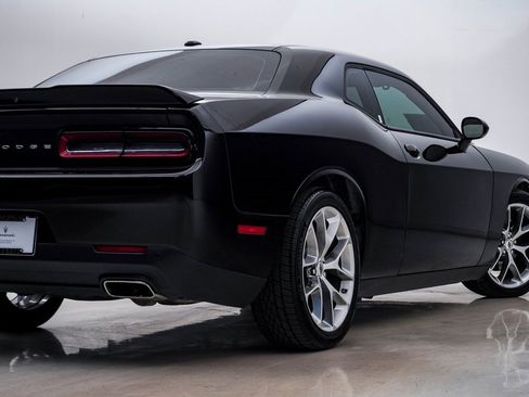Used 2022 Dodge Challenger GT image 10