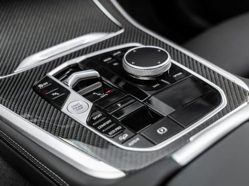 Used 2026 BMW X5 M60i w/ Climate Comfort Package image 32