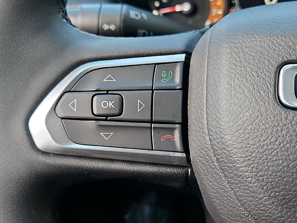 Used 2023 Jeep Compass Latitude w/ Convenience Group AWD/4WD image 21