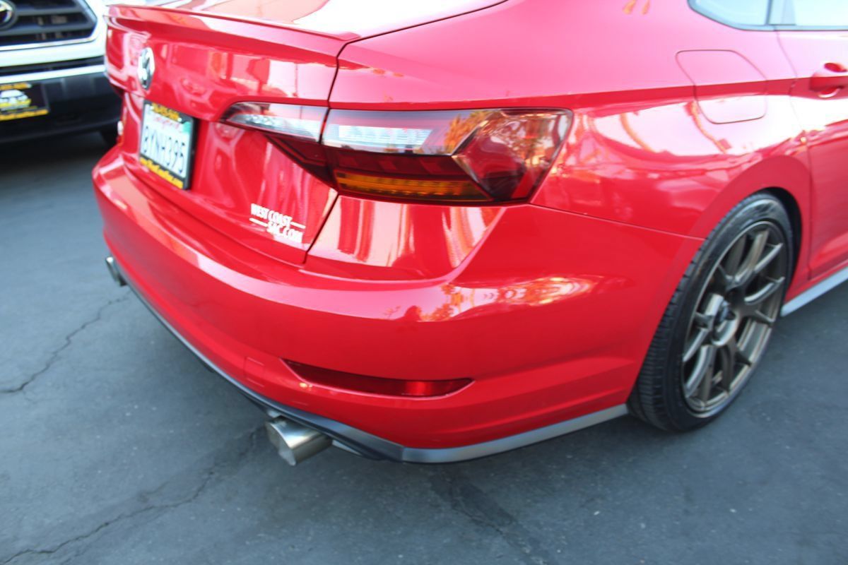 Used 2019 Volkswagen Jetta GLI FWD image 16