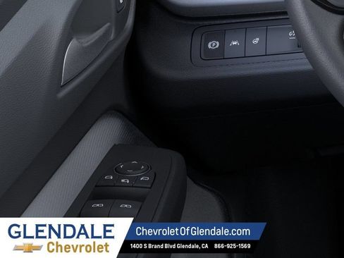 New 2027 Chevrolet Bolt LT w/ Comfort Package FWD image 22
