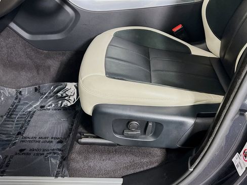 Used 2020 Land Rover Range Rover Sport HST image 20