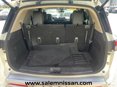 Certified 2023 Nissan Pathfinder SL AWD/4WD image 21