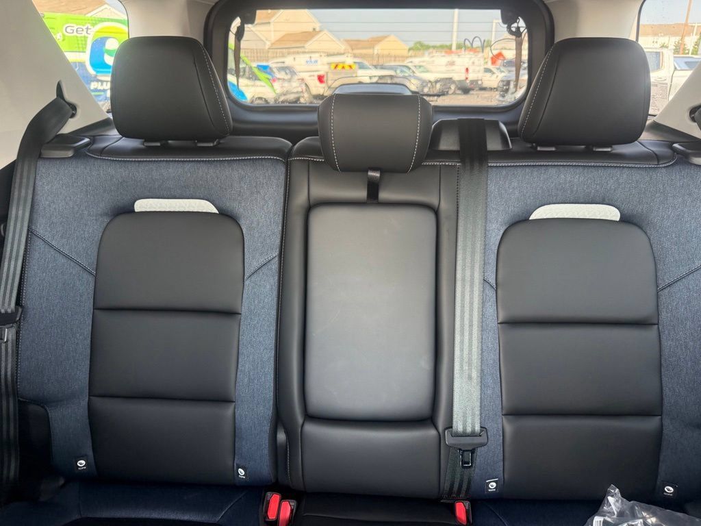New 2026 Ford Bronco Sport Outer Banks w/ Outer Banks Tech Package+ AWD/4WD image 29